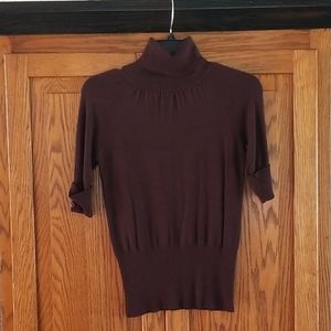 Short sleeve turtleneck